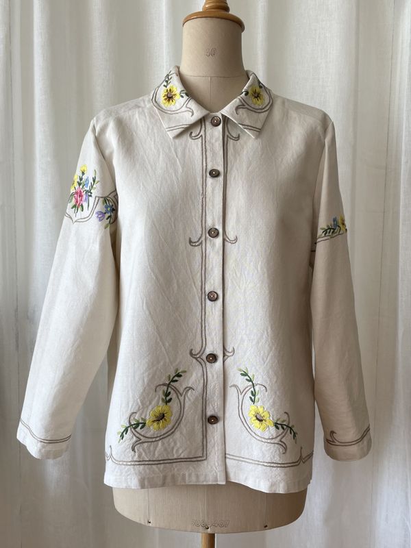 X SOLGT Skjortejakke offwhite med blomster 