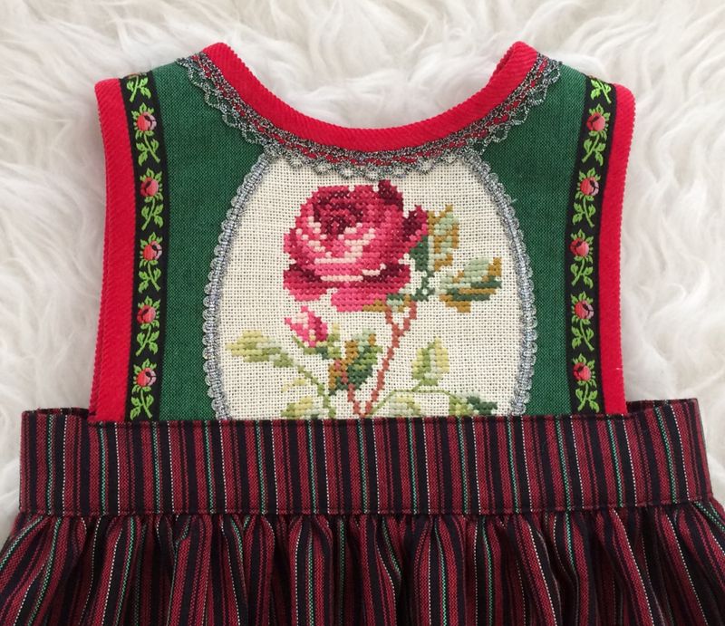 Mønster festdrakt Astridliten