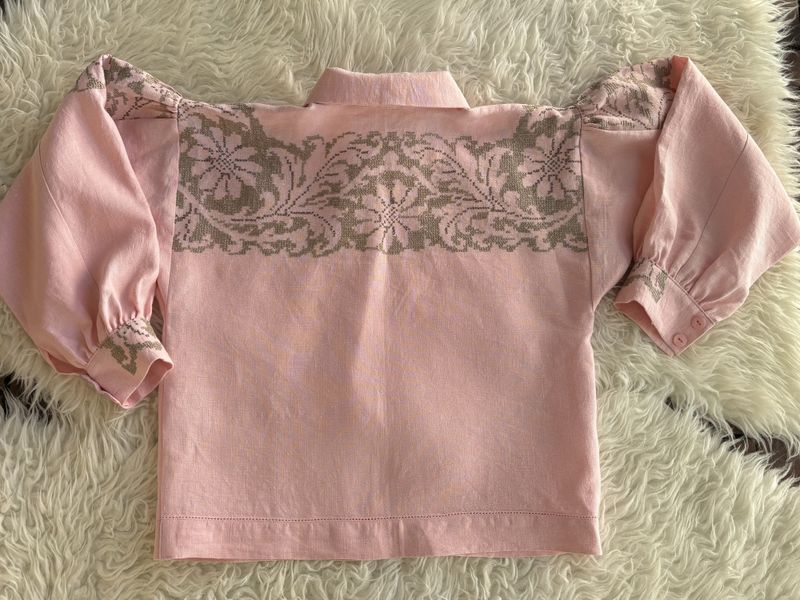 SOLGT Festdraktskjorte Trine rosa med broderi